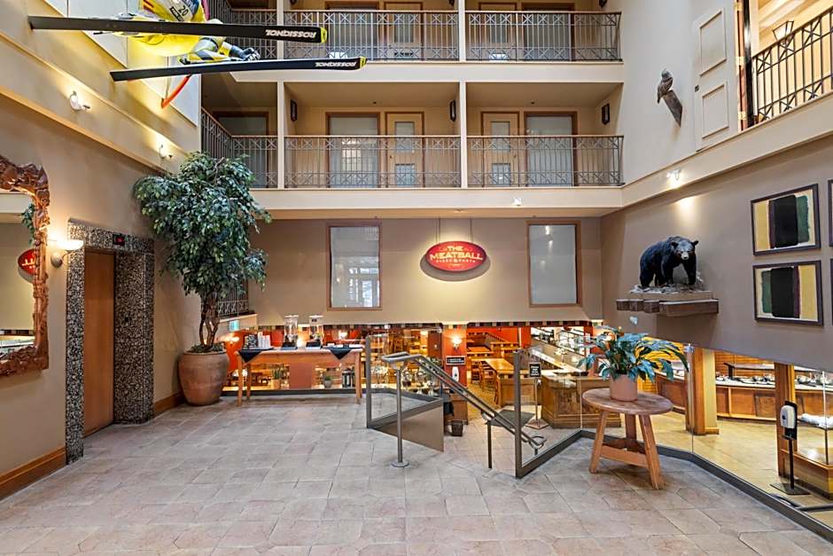 Banff Ptarmigan Inn