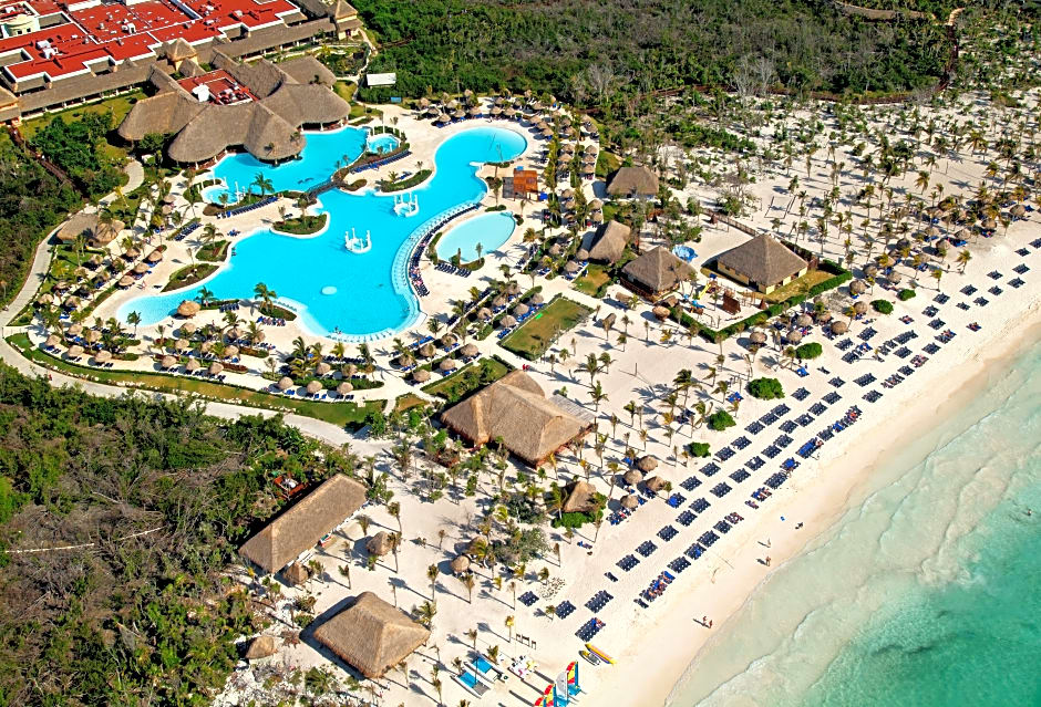 Grand Palladium White Sand Resort & Spa - All Inclusive