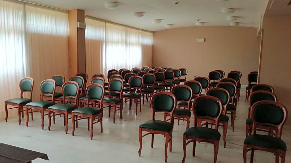 Hotel Oasi Dei Discepoli