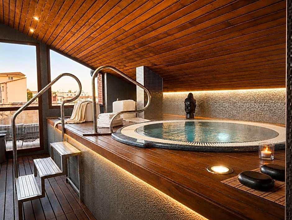 Hotel Sancho Abarca Petit SPA