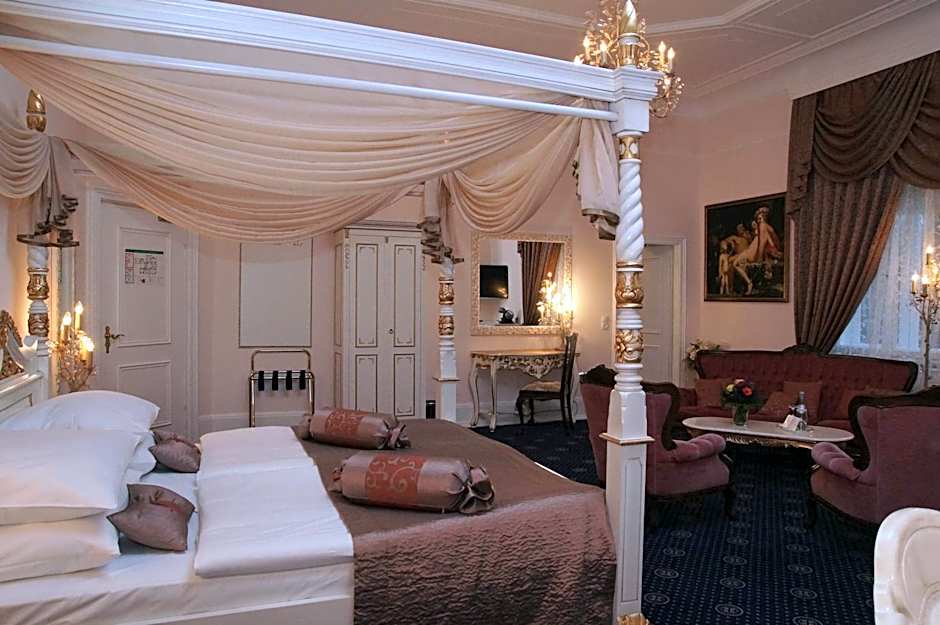 Schloss Hotel Wolfsbrunnen