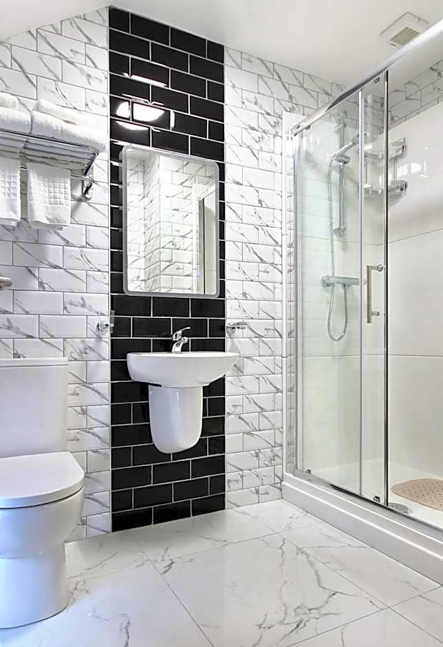 The Bailie, Main St Bailieborough, A82T6C6