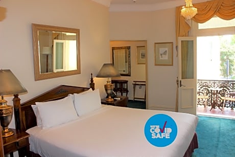 Manor Boutique Hotel