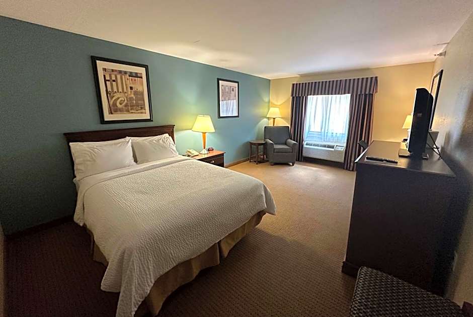 Wingate by Wyndham Newell