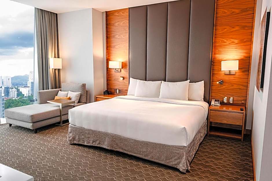 DoubleTree by Hilton Mexico City Santa Fe