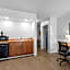 Red Lion Inn & Suites Goodyear - West Phoenix