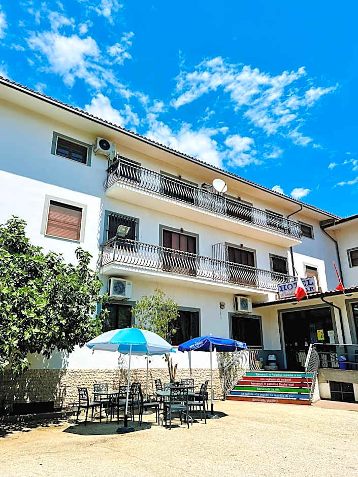 Hotel Paradiso