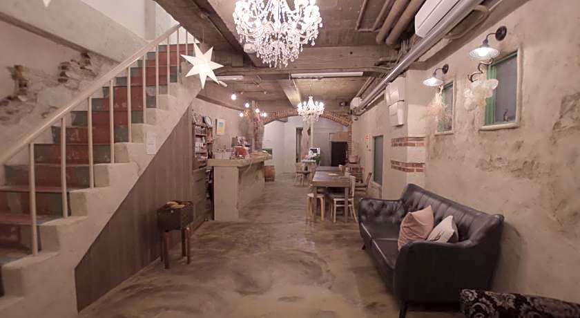 Cinnamon Guest House Dogo