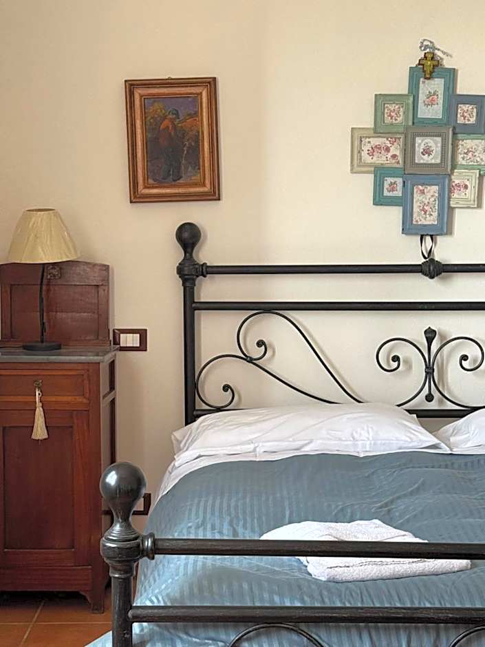 Madonna Del Poggio CAV - Apartments