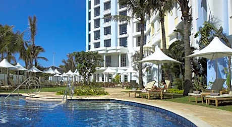 Suncoast Hotel & Towers