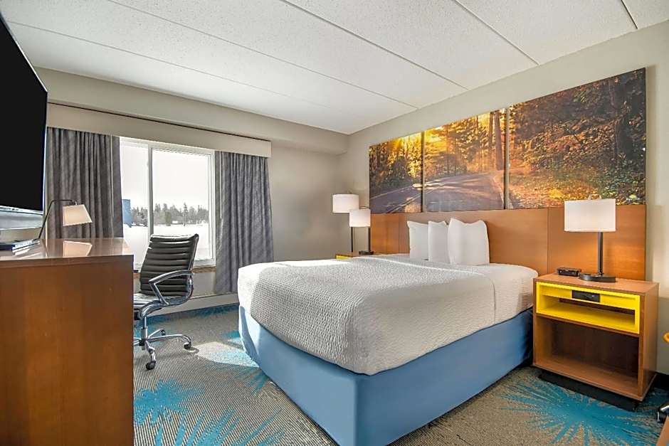 Days Inn by Wyndham International Falls