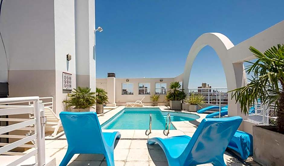 Urquiza Apart Hotel & Suites