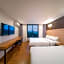 Two-Y-Hotel