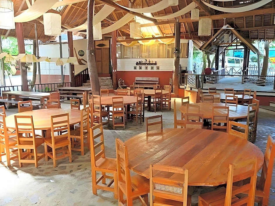 Bohol Bee Farm Hotel