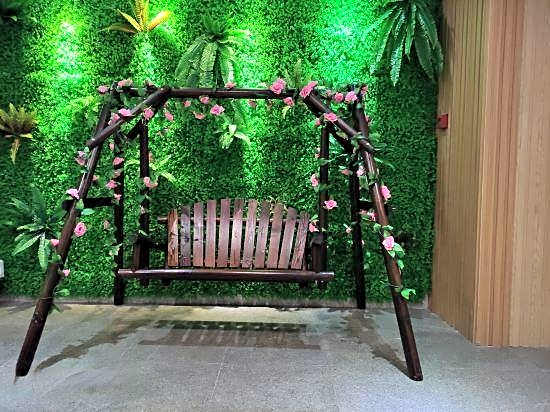 Yongjia Hotel (Guangzhou Sports West Metro Station)