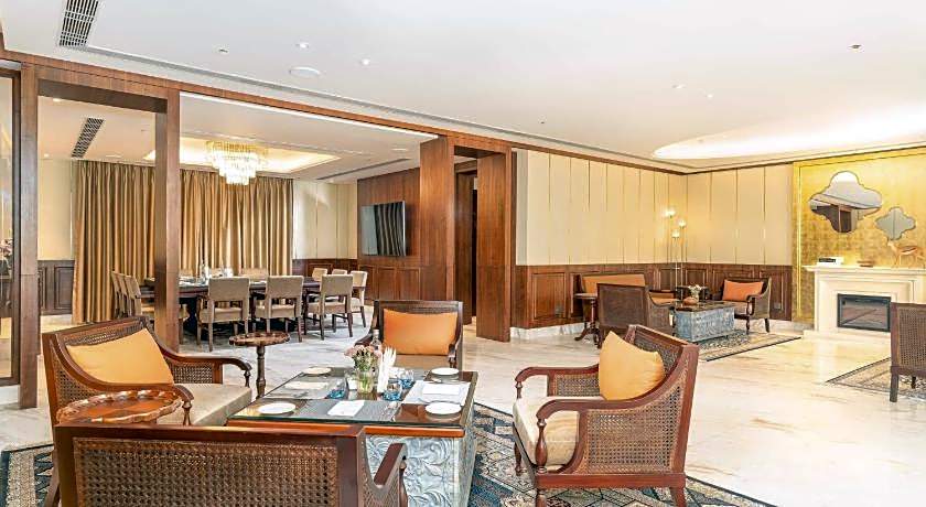 Radisson Collection Hotel & Spa, Riverfront Srinagar