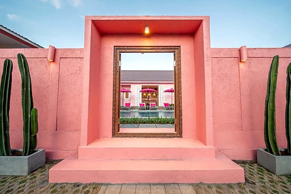PinkPrivate Balangan - for Cool Adults Only