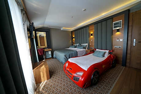 Comfort Triple Room