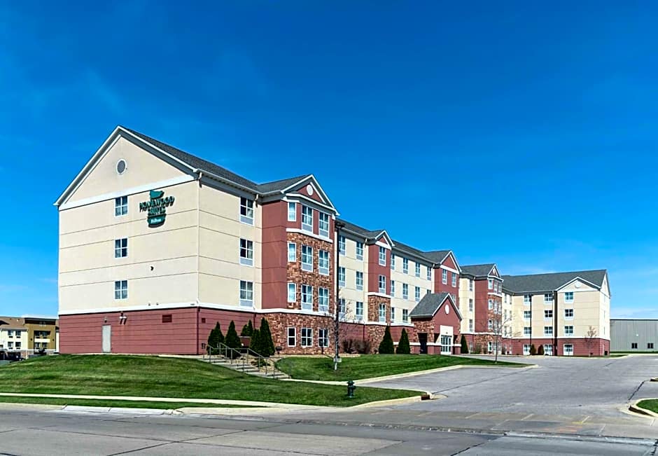 Homewood Suites By Hilton Cedar Rapids-North