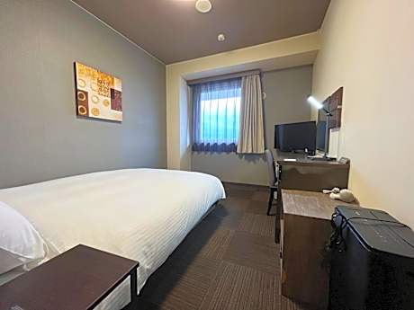 Double Room with a Small Double Bed - Non-Smoking