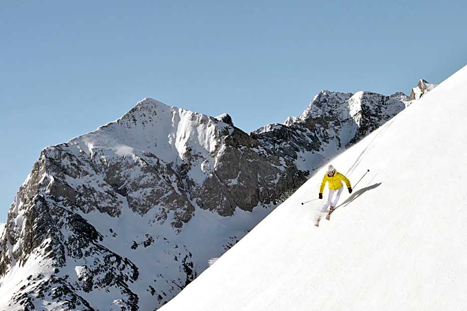 Hotel Kristberg in Lech - New hotel with Spa - opening Dezember 4th, 2025