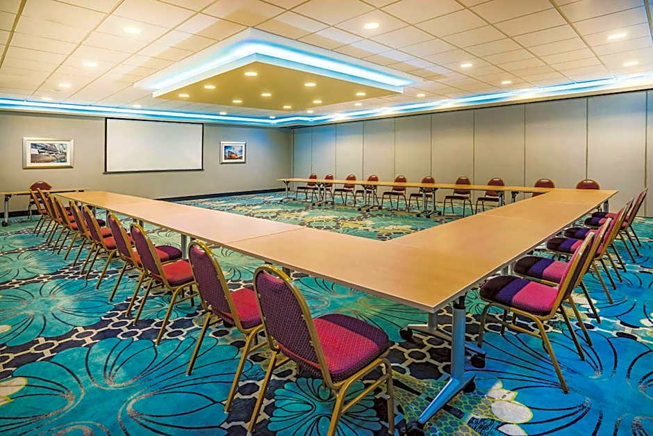 La Quinta Inn & Suites by Wyndham Baltimore South/Glen Burnie