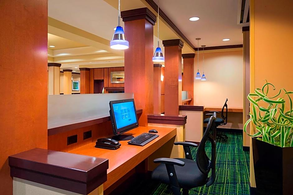 Fairfield Inn & Suites by Marriott Huntingdon Route 22/Raystown Lake