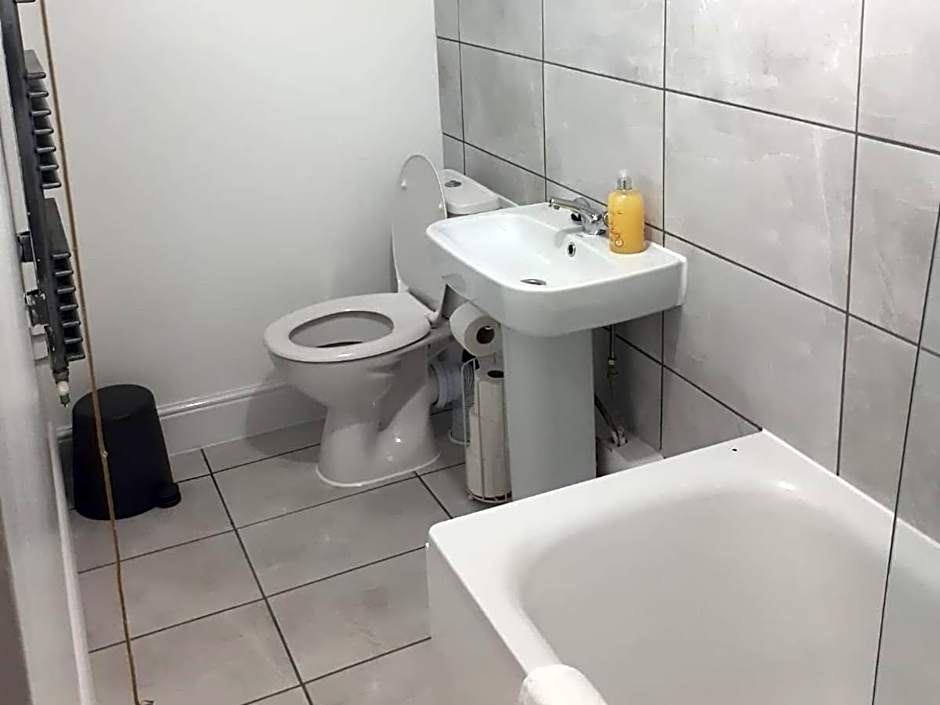 Marble Apartments Broadway Two