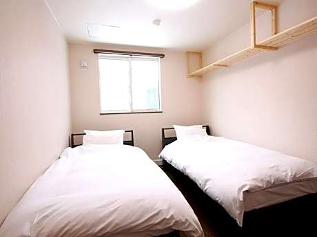 Twin Room with Bathroom