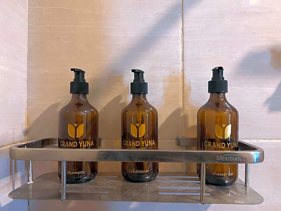 Grand Yuna Hotel Nusa Penida