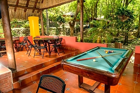 Apoyo Resort & Conference Center