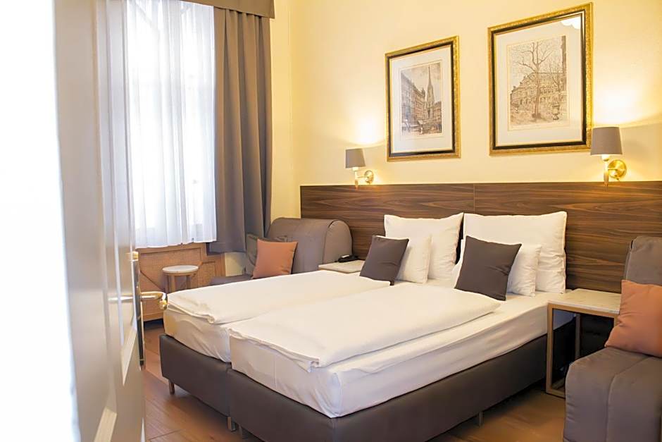 City Pension Stephansplatz I Self Check In I AC in all rooms