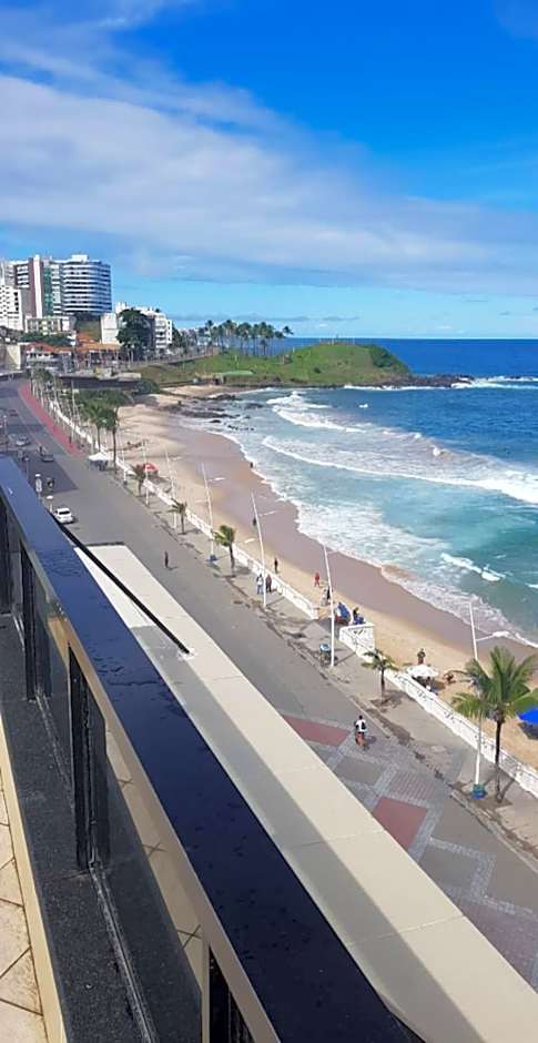 Farol Barra flat 412