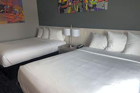 Studio Suite with Two Queen Beds - Non-Smoking