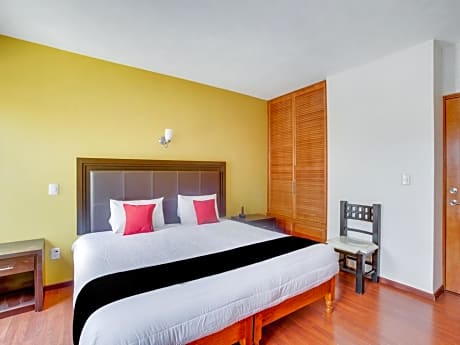 Hotel Patzcuaro