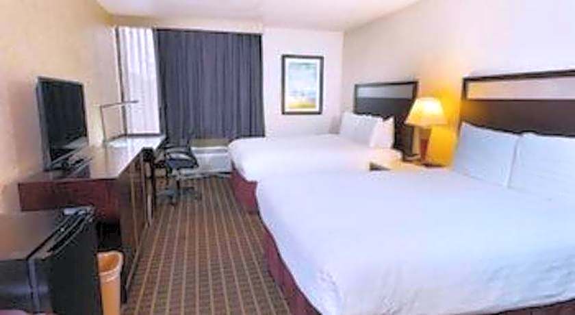 Alhambra Hotel