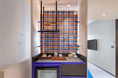 King Room with Ocean View - Club Access