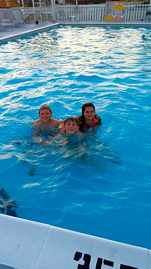 Outer Banks Motor Lodge