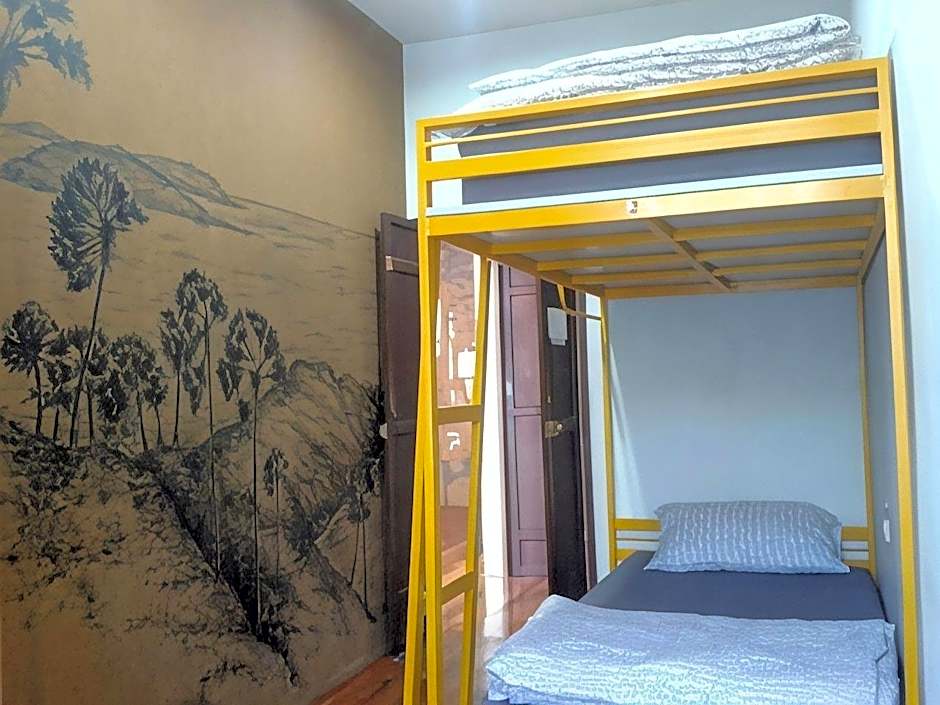Phuket Sunny Hostel