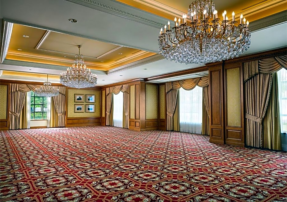 Grand America Hotel