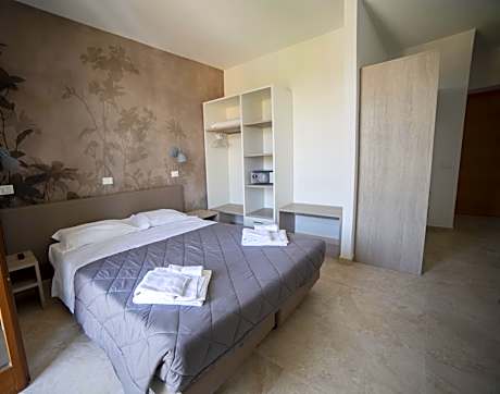 Junior Suite with Lake View