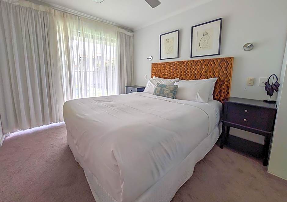Noosa Parade Holiday Inn