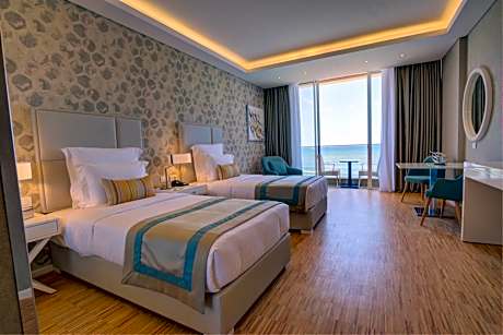 Twin Premium Bay Room