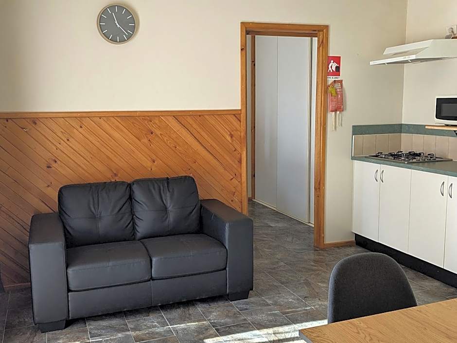 Traralgon Holiday Village
