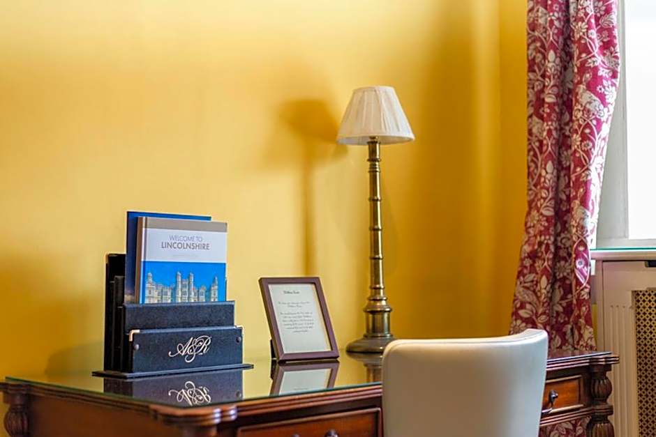 Angel and Royal Hotel