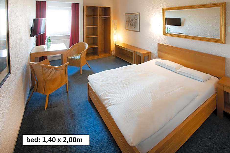 Elan Hotel