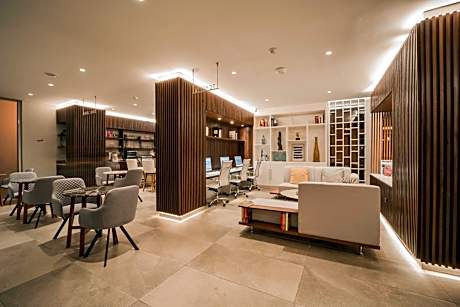 Ontico Urban Design Hotel