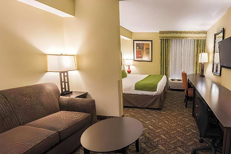Best Western Plus Augusta North Inn & Suites