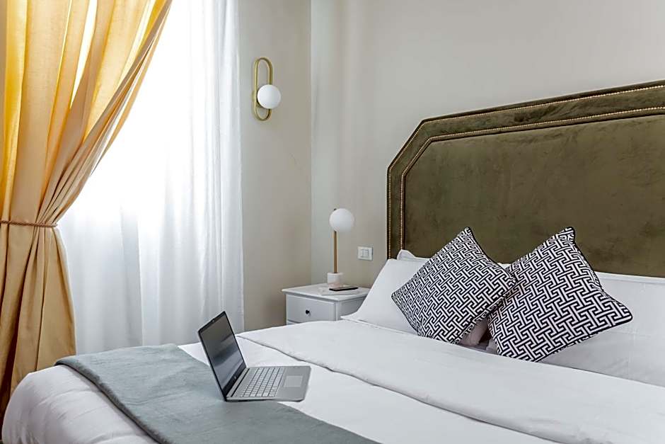 Daplace - La Mongolfiera Rooms in Navona