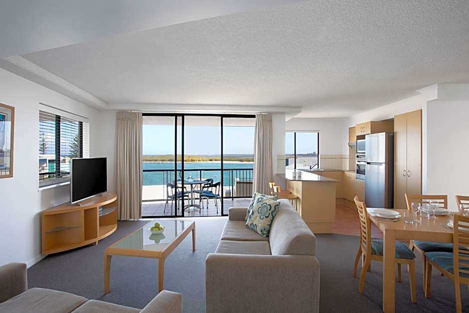 BreakFree Grand Pacific